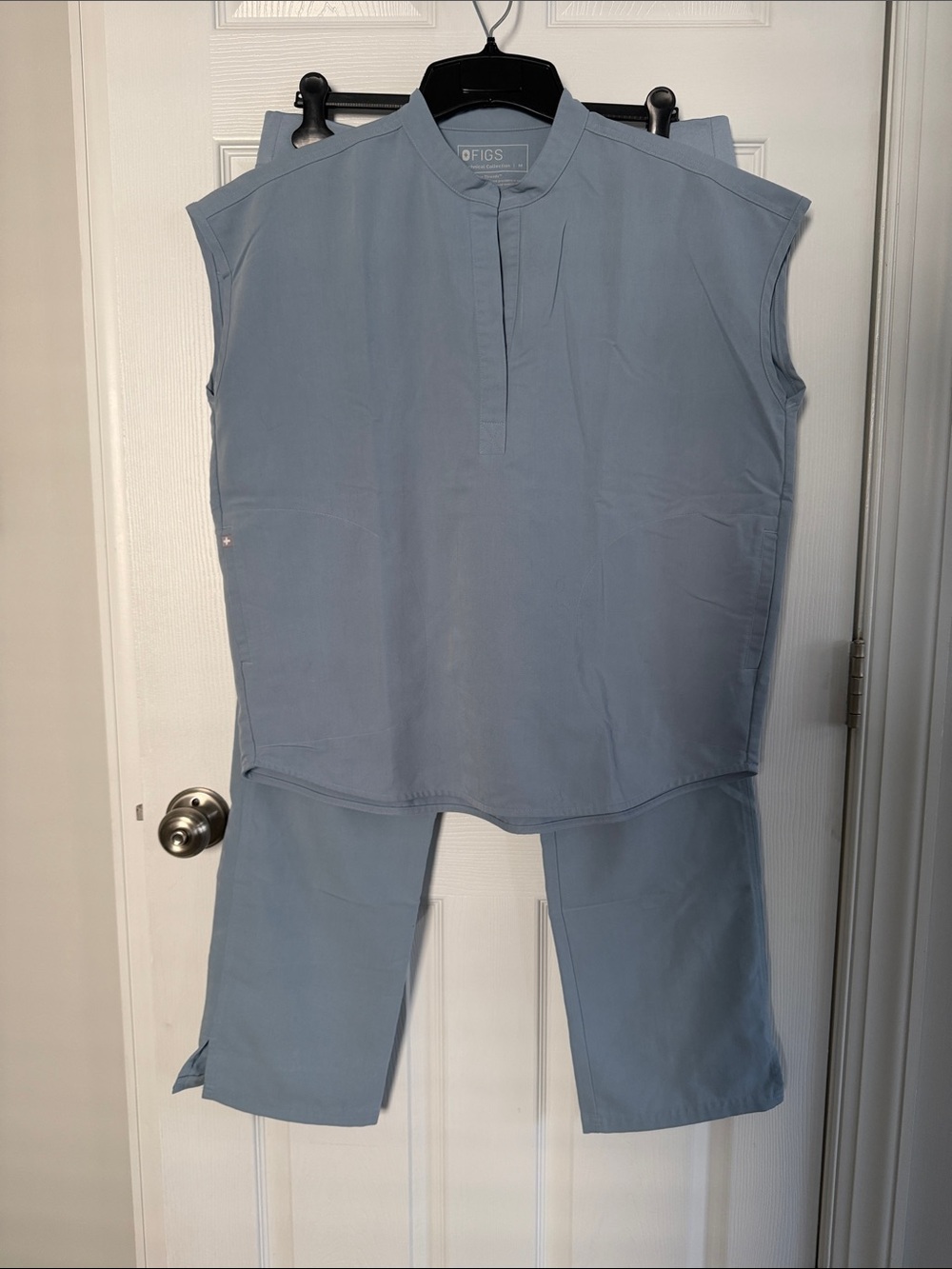 Figs Women's Dusty Blue Rafaela Scrub Top & Kade Cargo Scrub Set